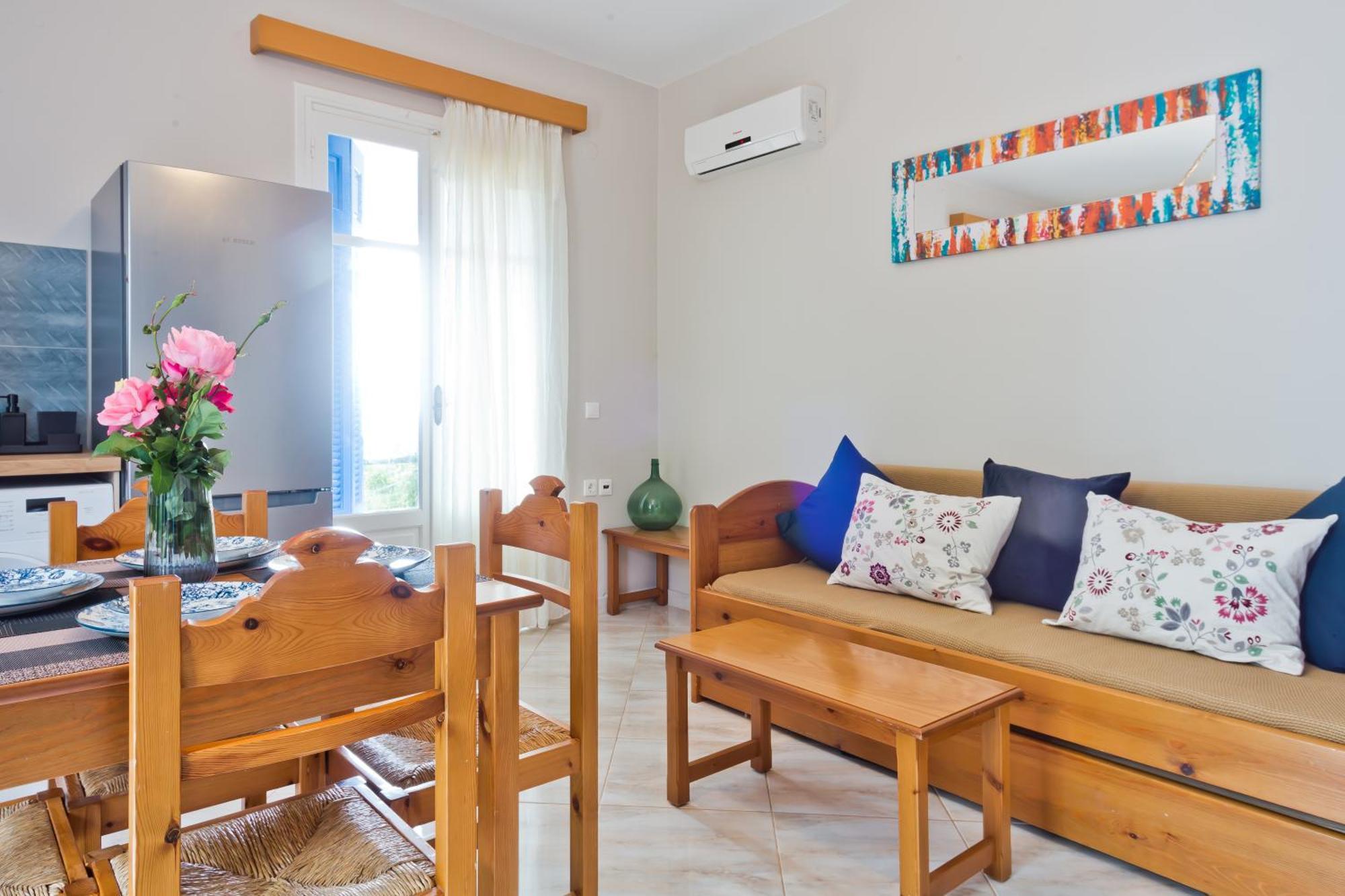 Pleiades Apartments Lefkos  Luaran gambar